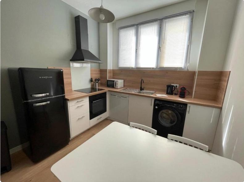 Centre Ville Superbe T2 Neuf Wifi Terrasse Netflix 페리괴 외부 사진